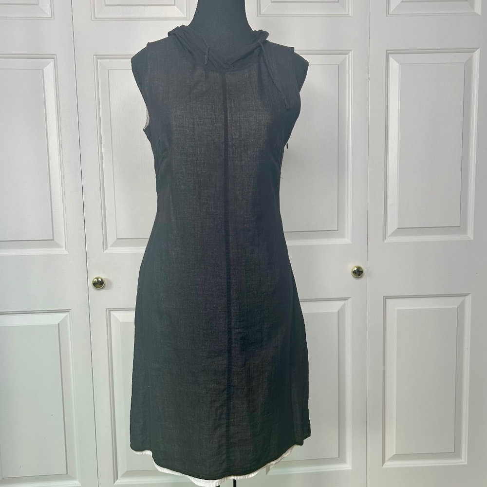 Esprit Hooded Summer Dress- Navy with Cream Lining Size 6